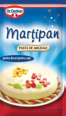 Marţipanul, plastilina dulce a cofetarilor. Îl folosim de dinainte de 1600