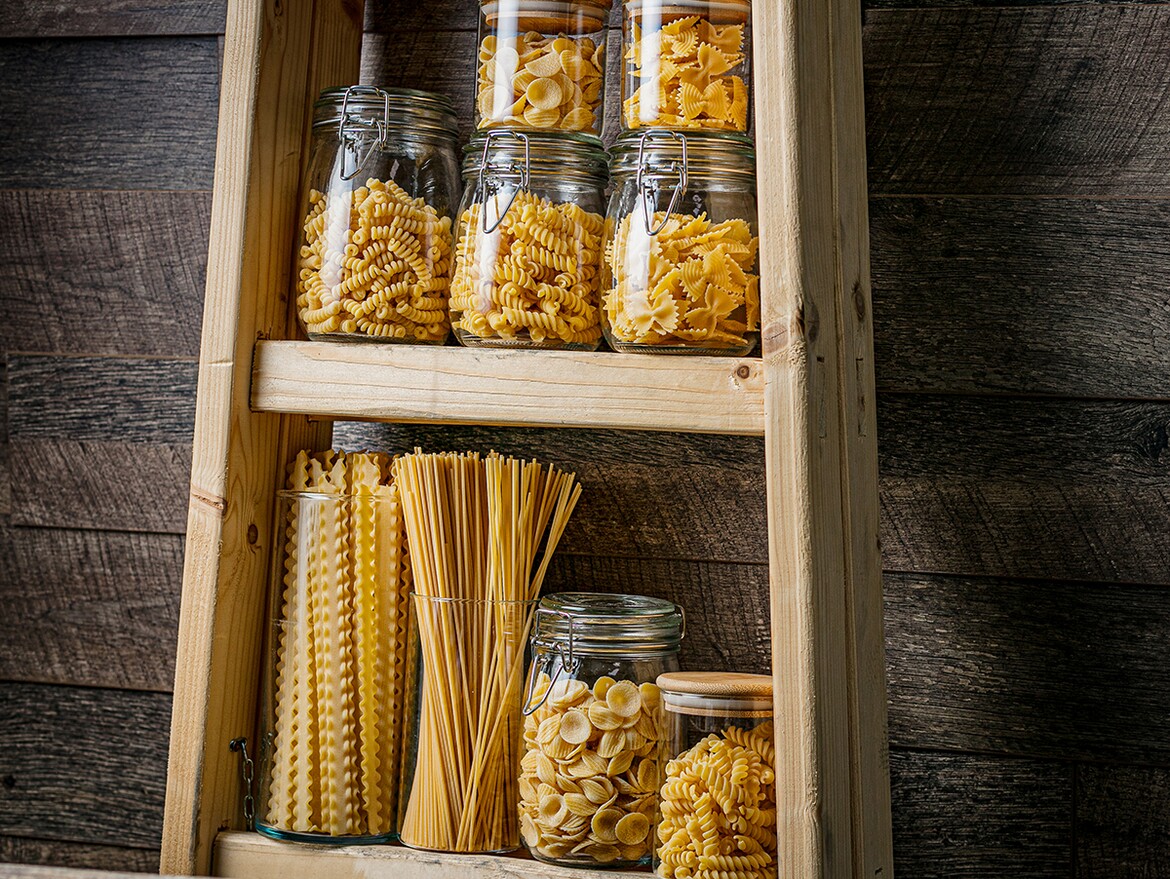 Despre tăiţeii cu nucă, zahăr sau mac şi alte deserturi cu paste făinoase